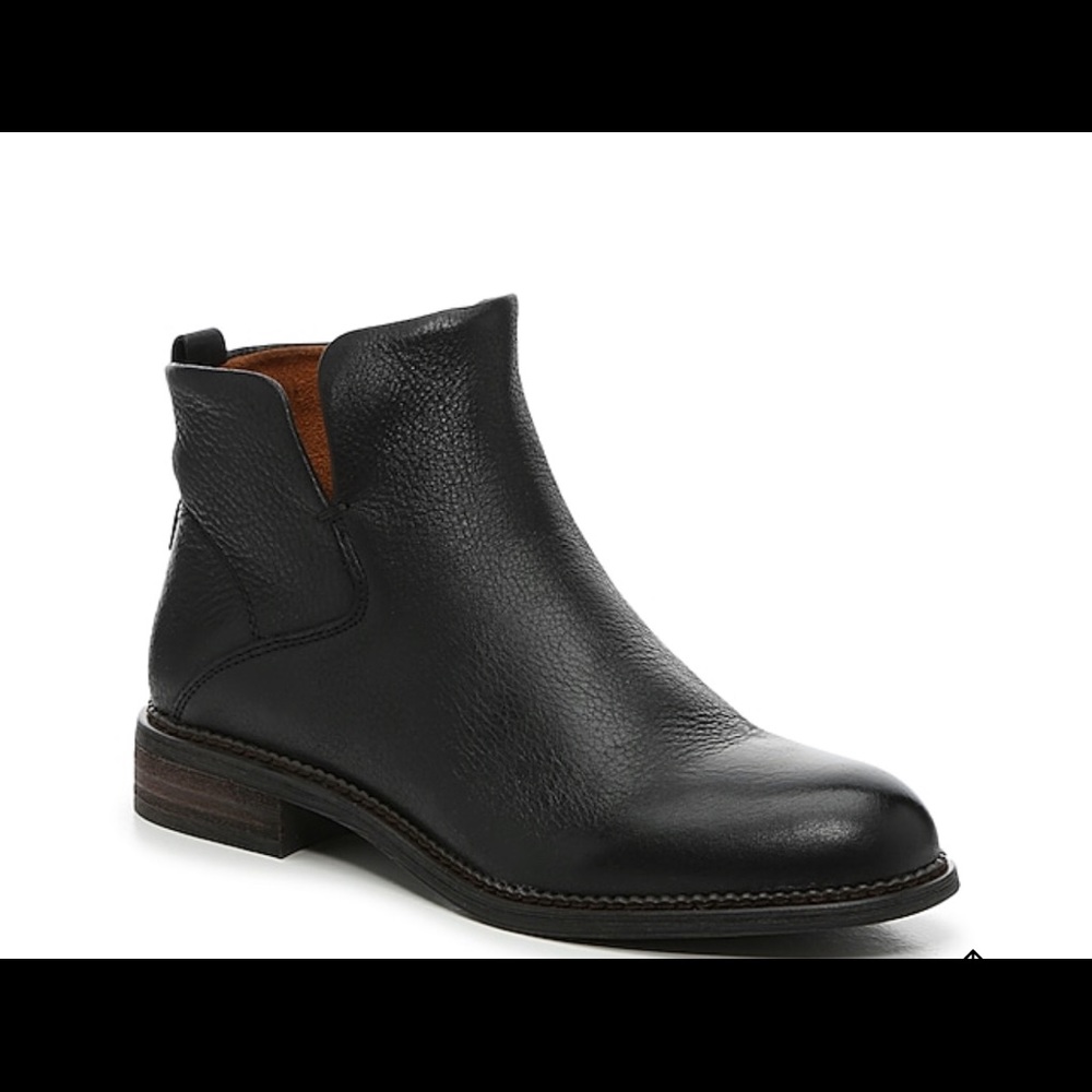 New Franco Sarto Hyla Women’s boots 7.5, black leather